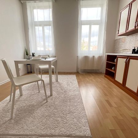 Shelby Apartment Košice Exteriör bild